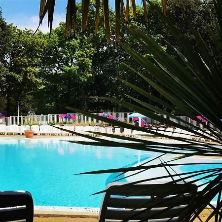 Camping Officiel Siblu Les Pierres Couchees Saint-Brévin-les-Pins Esterno foto