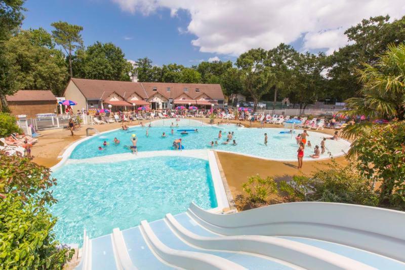 Camping Officiel Siblu Les Pierres Couchees Saint-Brévin-les-Pins Esterno foto
