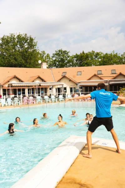 Camping Officiel Siblu Les Pierres Couchees Saint-Brévin-les-Pins Esterno foto