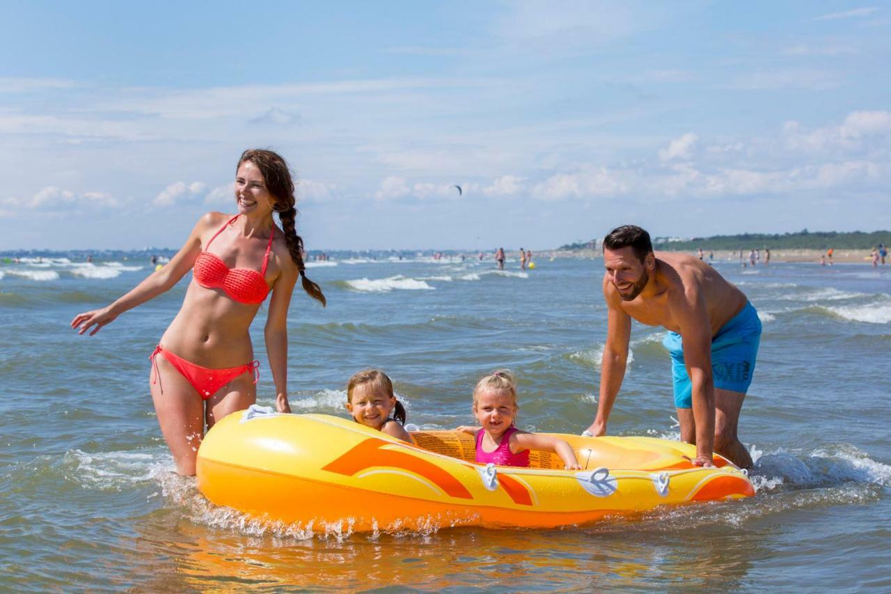 Camping Officiel Siblu Les Pierres Couchees Saint-Brévin-les-Pins Esterno foto